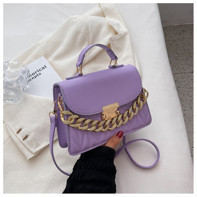 Chain Portable Shoulder Western Style Girly And Fashion Crossbody Bag