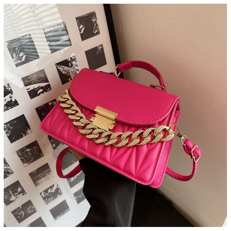 Chain Portable Shoulder Western Style Girly And Fashion Crossbody Bag